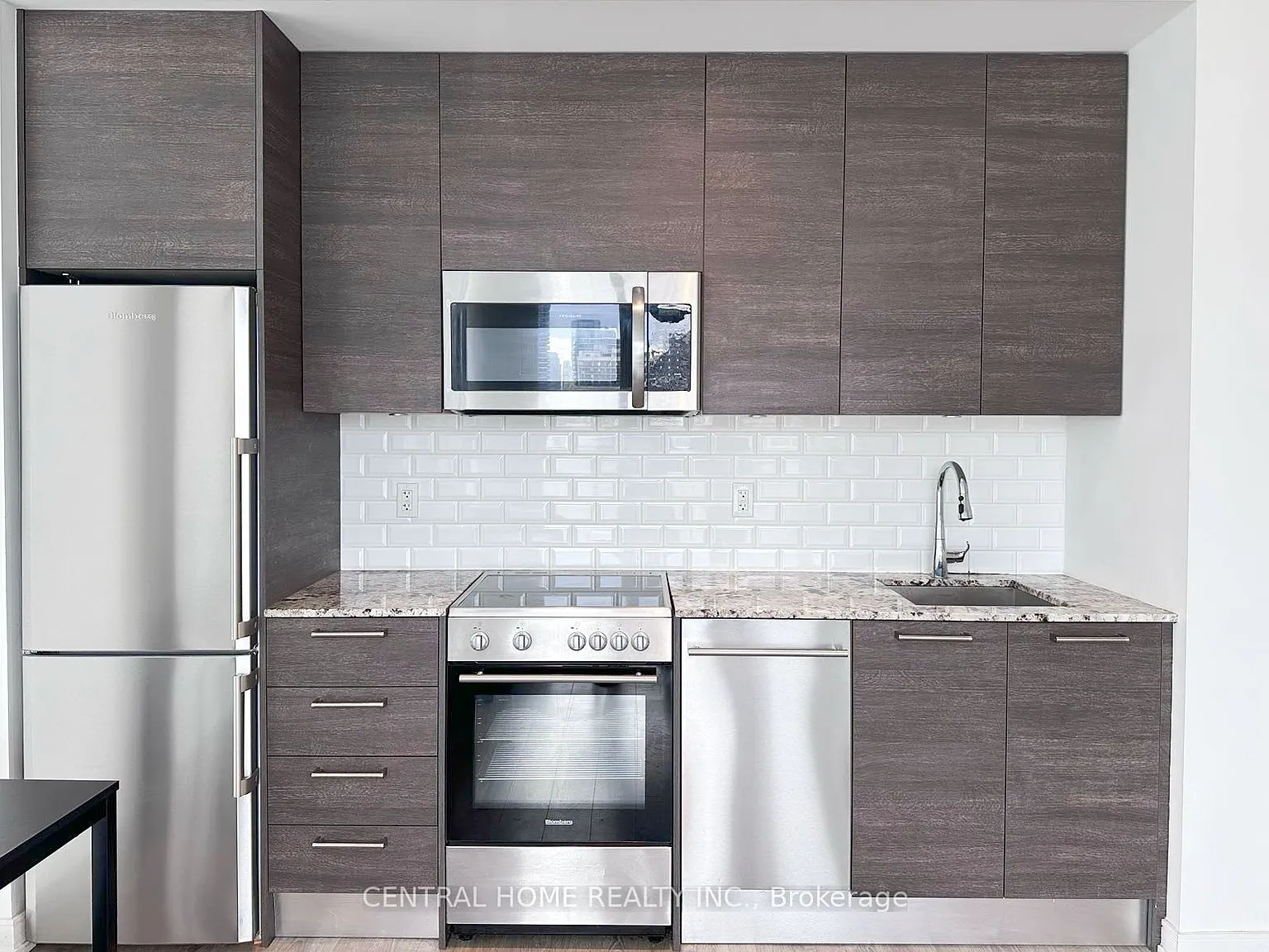 2 bed, $3,100 — Photo 3