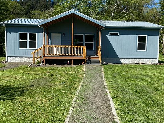 Front yard access to large porch