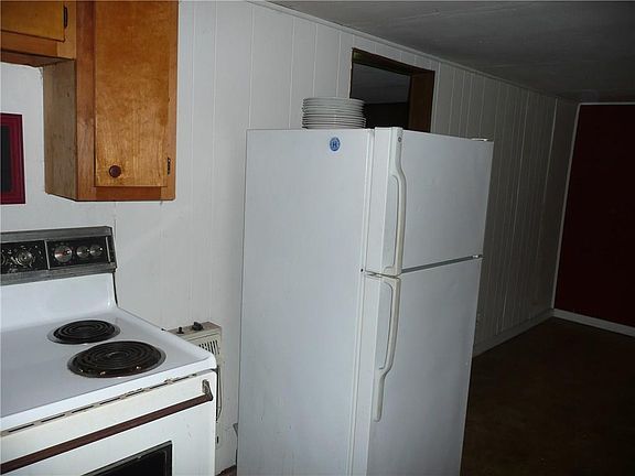 3rd image of 408 S Oliphant St