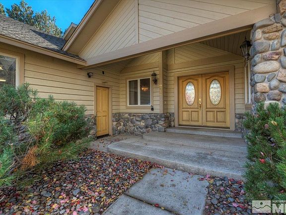 3rd image of 263 Apple Creek Ln