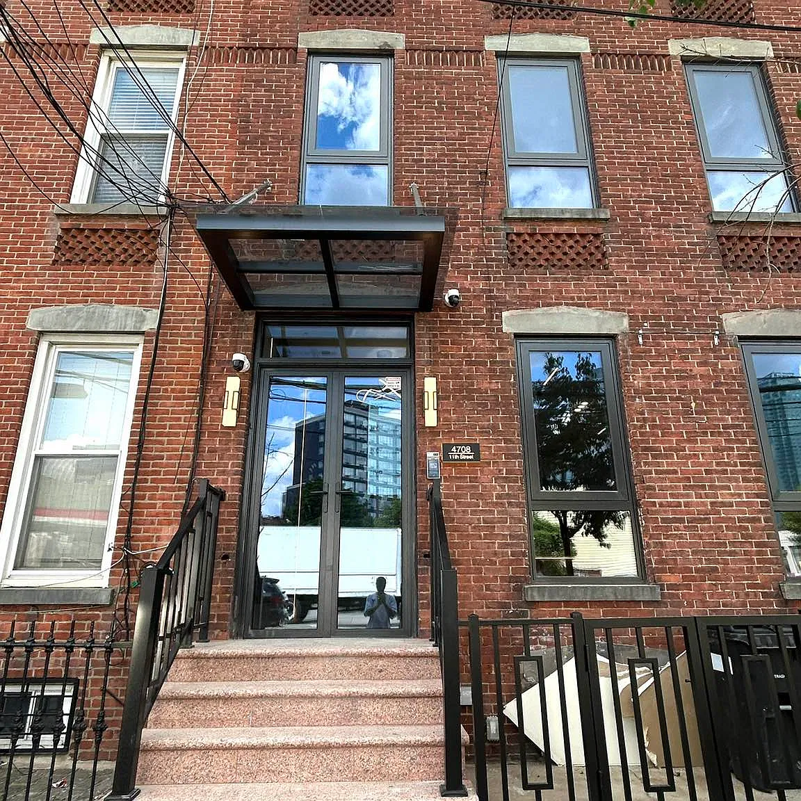 47-08 11th Street — Photo 1