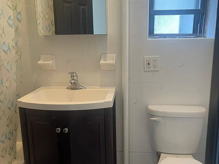 328 E 78th St #20 — Photo 7