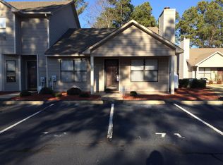 169 Aloha Dr, Fayetteville, NC 28311