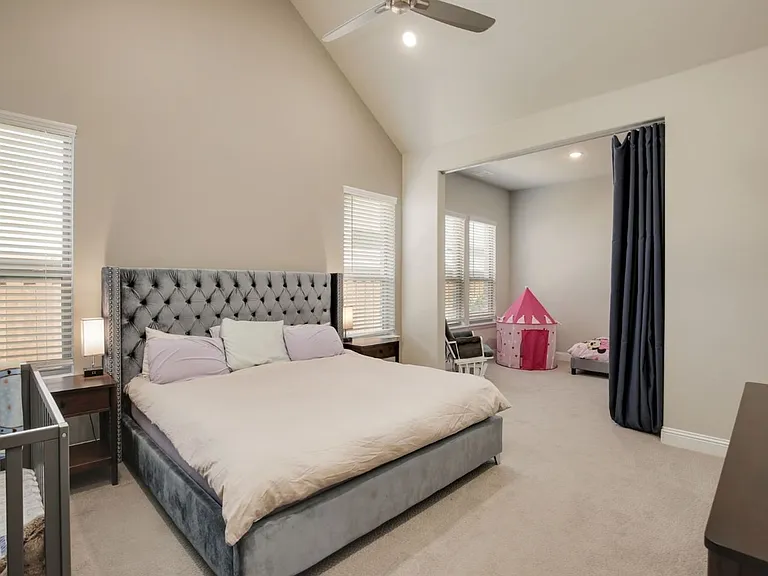 6842 Gavin Dr — Photo 18