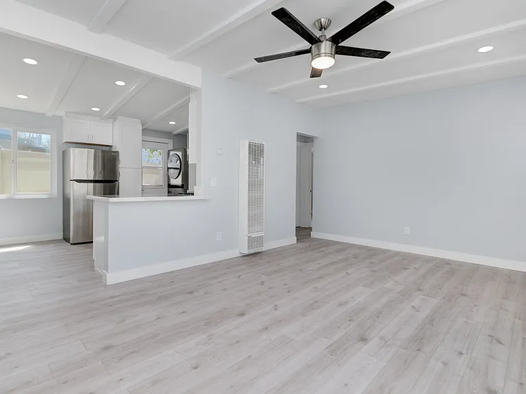 2130 Reed Ave #2130 — Photo 13
