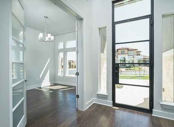 5th image of 4511 Sansone Dr