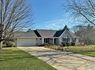 W154N10290 Regency Ct N, Germantown, WI
