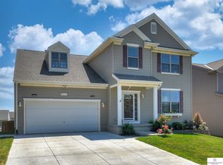 8223 N 147th St, Bennington, NE 68007