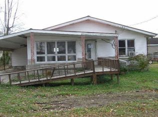 122 Halls Rd, Stanton, KY 40380