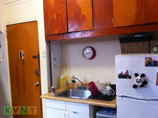 Rented by KVNY Soho | media 18