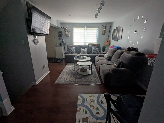 2nd image of 2664 Cedar Elm Dr