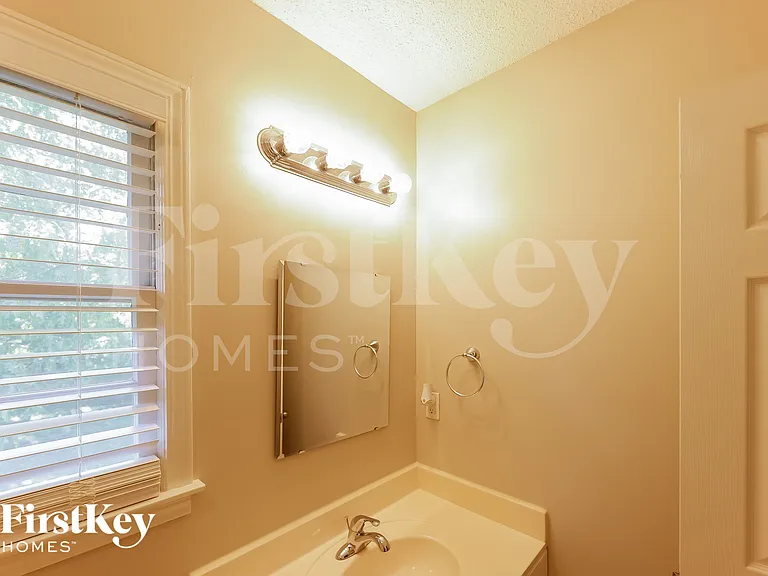 135 Grande View Ln — Photo 13