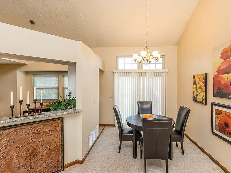 4112 Loughmoor Dr — Photo 7