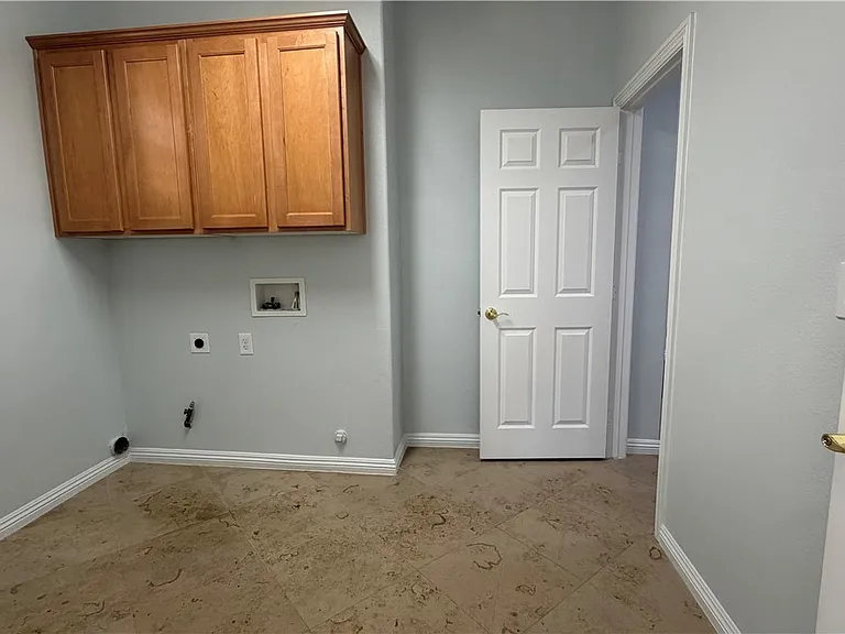 10385 Brillare Ave — Photo 19