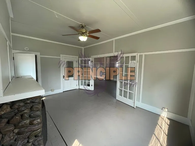 735 Placer St — Photo 14
