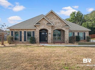 737 Winesap Dr, Fairhope, AL 36532