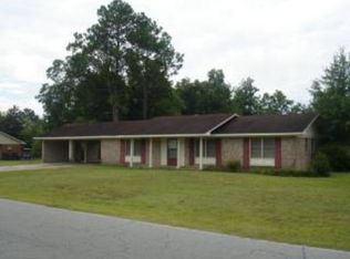 1703 S Maple Dr, Vidalia, GA 30474