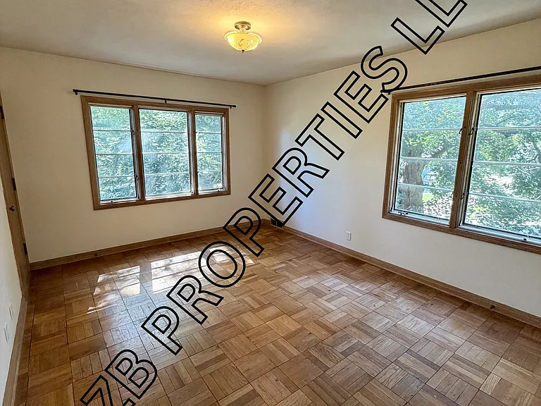 3101 N 49th Ave — Photo 11
