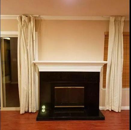 4th image of 2407 S Park Ln