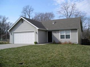 613 N Church St, Eudora, KS 66025