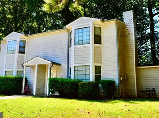 2124 Valley Oaks Dr SE, Smyrna, GA 30080
