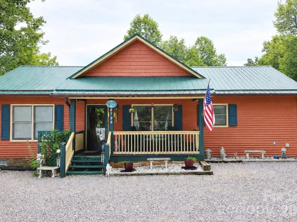 8799 Lisa Trl, Connelly Springs, NC 28612