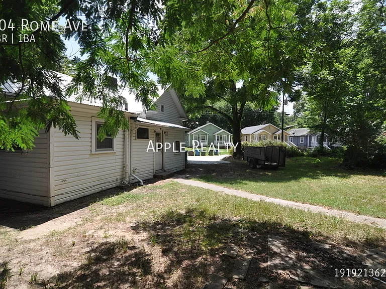 904 Rome Ave — Photo 7