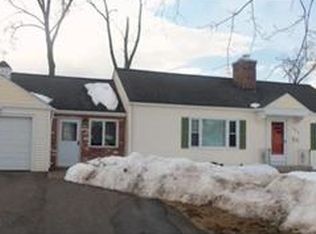394 Abbott St, Springfield, MA 01118