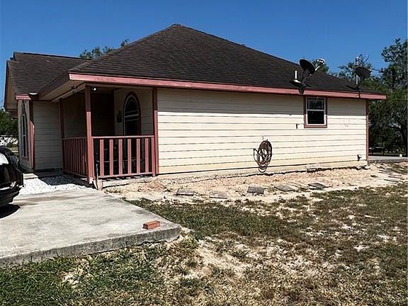 4th image of 1622 La Fuente Dr