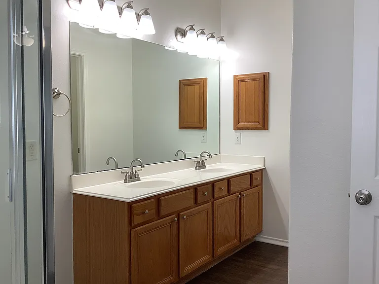 3340 Zubin Ln — Photo 14