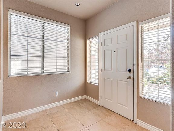4th image of 1044 Coral Desert Dr
