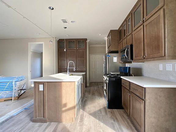 4th image of 2727 E University Dr #145