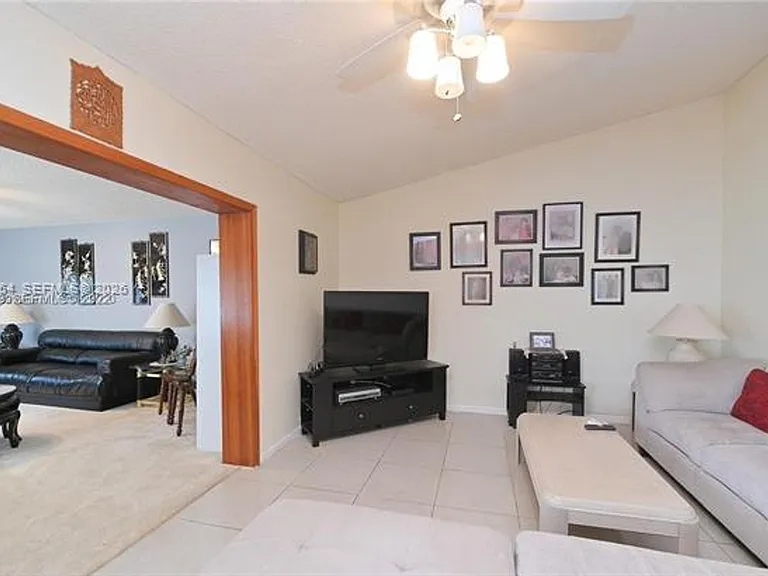 9612 SW 117th Ave #0 — Photo 6