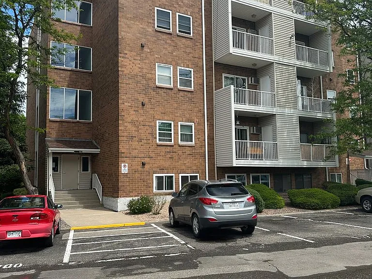 1250 Golden Cir #101 — Photo 15