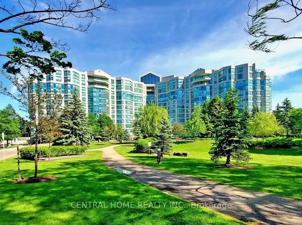 7825 Bayview Ave #502, Markham, ON L3T 7N2