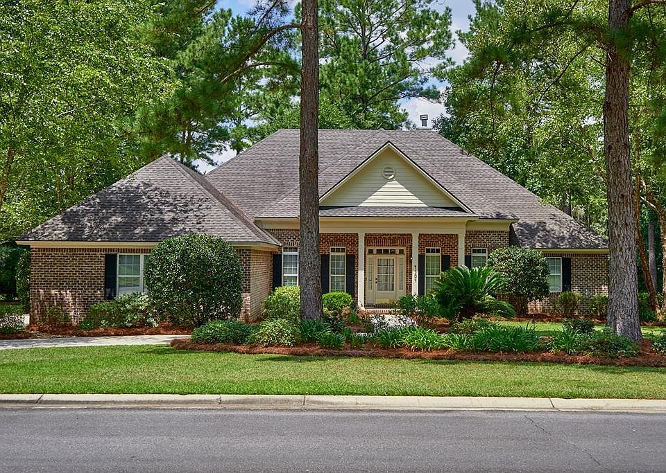 1st image of 4504 Greenway Dr