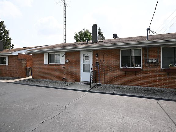 4th image of 375 Forest Lawn Blvd