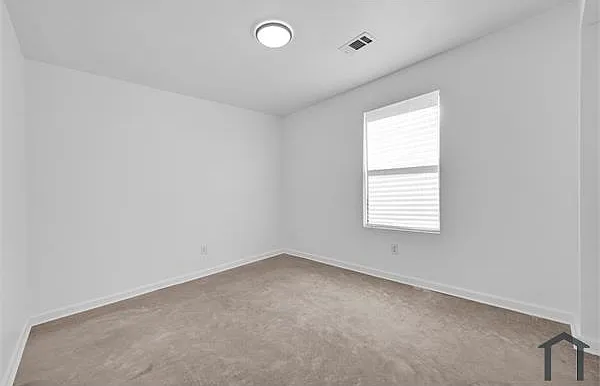2258 Zanone Ave — Photo 6