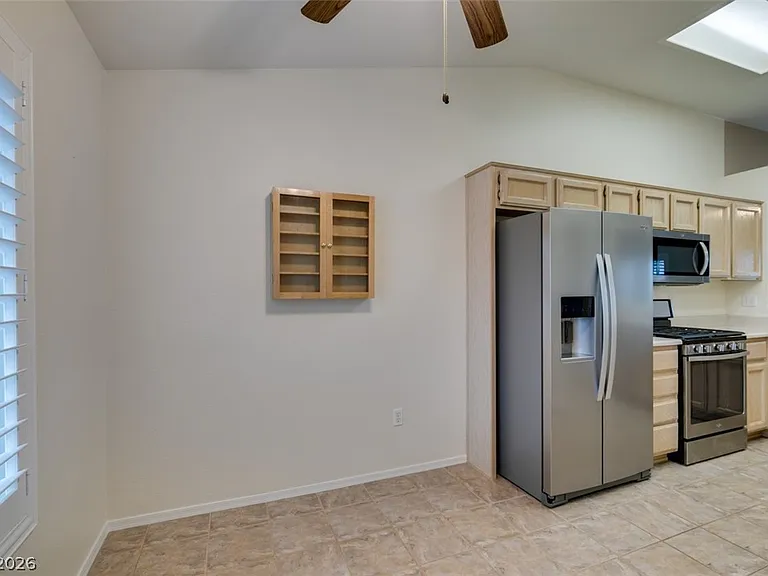 2001 Joy View Ln #2001 — Photo 11