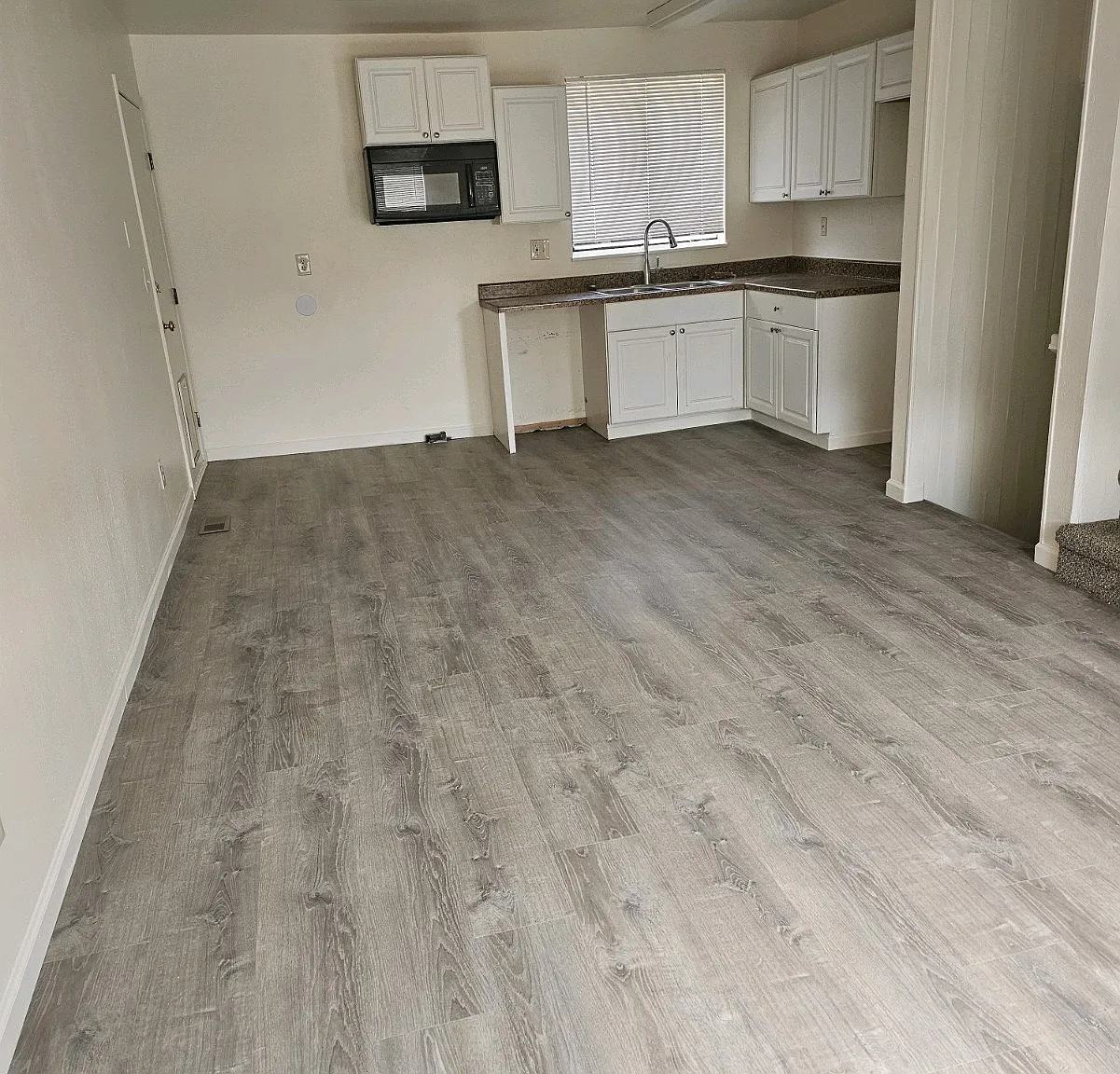 1819 S Mobile St — Photo 3
