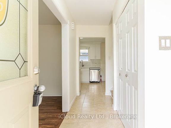 5th image of 229 Cook St