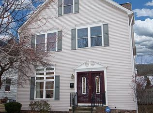 9906 Foster Ave, Bratenahl, OH