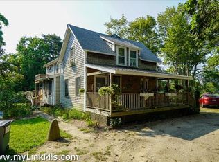 184 Circuit Ave, Oak Bluffs, MA 02557