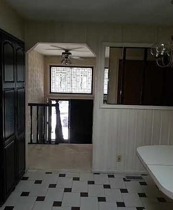 4th image of 41 Starr Ave