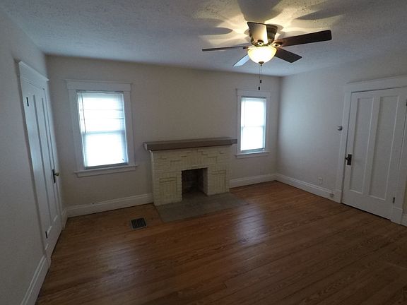 5th image of 6119 Gladys Ave #2