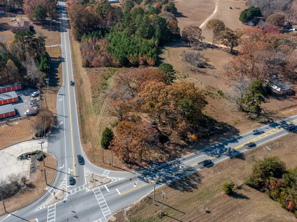 1502 Highway 92 N, Fayetteville, GA 30214
