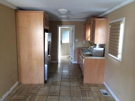 2nd image of 2176 167th Ave