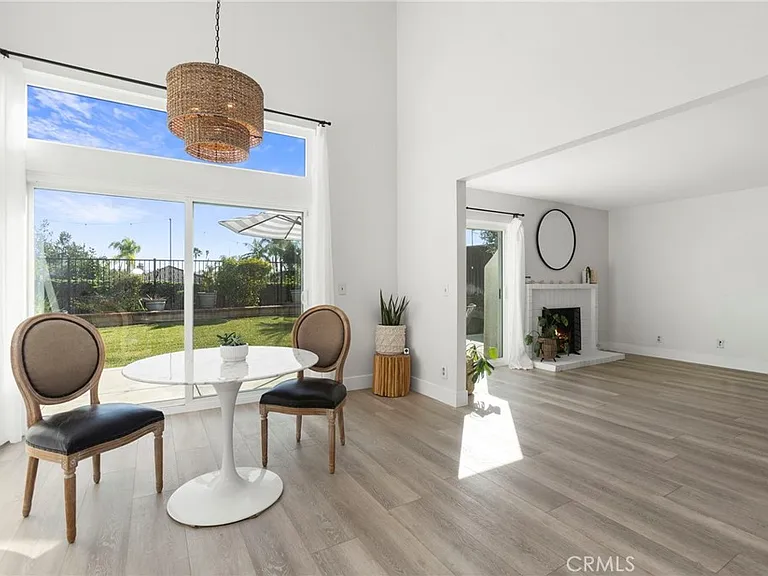 28765 Calle Vis — Photo 15