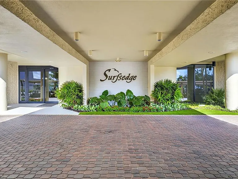 4001 Gulf Shore Blvd N #105 — Photo 21