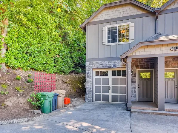 1402 Parrish St, Lake Oswego, OR 97034